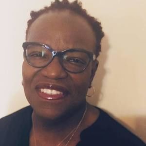 Meet your Posher, Josette